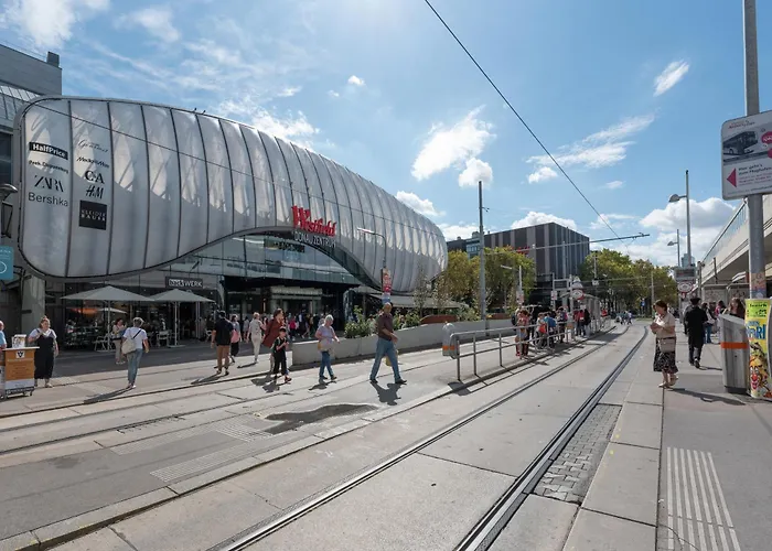 Mit Traumhafter Dachterrasse & Weitblick Відень