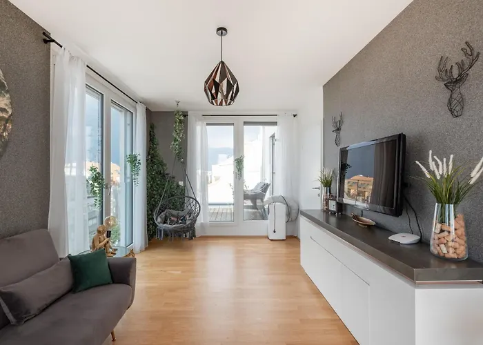 Апартаменти Mit Traumhafter Dachterrasse & Weitblick *